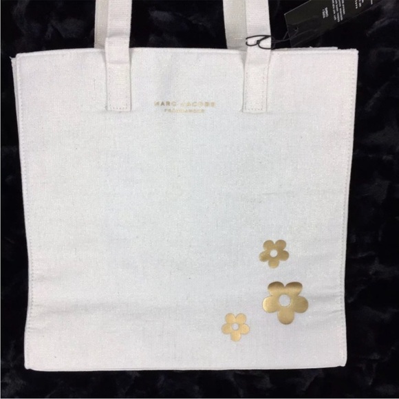 Marc Jacobs Daisy Tote Bag, Canvas Shoulder NWT - Picture 2 of 3